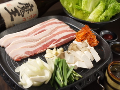 宴会に 鍋なし 炭火焼含む1分飲み放題付き全7品 3500円コース なんやかん屋 居酒屋 ホットペッパーグルメ