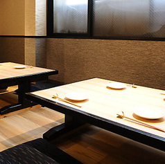最大10名様までお使いいただける快適なお座敷席。