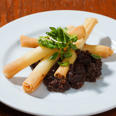 肉味噌とチーズ春巻き