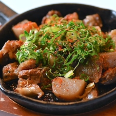 牛すじとこんにゃくの七味焼き