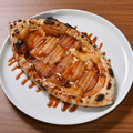 料理メニュー写真&nbsp;りんごとマスカルポーネのピザ　Caramelized Apple