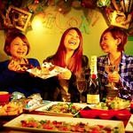 誕生日や記念日には、お店全体でサプライズ演出★specialな1日をお手伝い♪記憶に残る思い出作りに◎