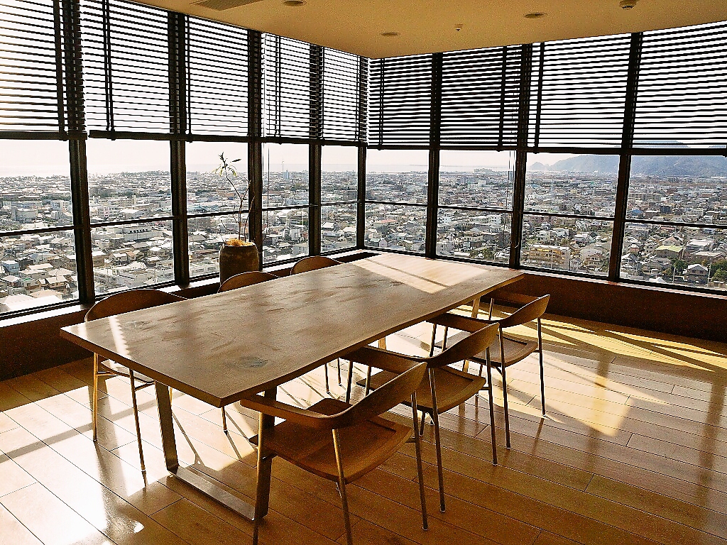 【大切なお食事会・接待に】8名様ＯＫの完全個室あります★