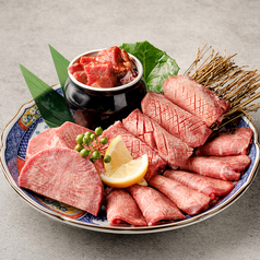 厚切り牛タン 焼肉URBAN 栄駅店のおすすめ料理2