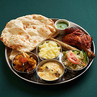 お手頃ランチ◆前菜から多様な本格ディナーまで充実！