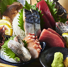 魚と酒はなたれ 横浜東口店の特集写真
