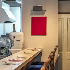 お仕事帰りのお食事でのご利用にも最適。疲れた体を癒す、体に優しい中東料理に舌鼓…。クラフトビールやワインなども是非♪