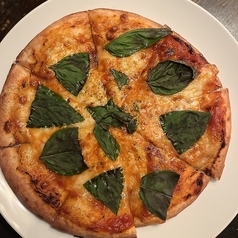 ピッツァマルゲリータ（生バジル）