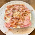 料理メニュー写真&nbsp;炙りワイルドベーコンカルボナーラ