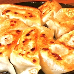 鉄板餃子