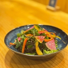 有機野菜の特製グリーンサラダ