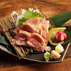 地鶏のもも刺し