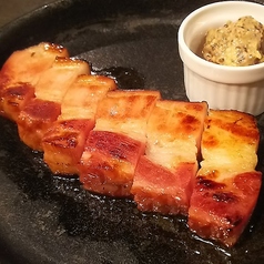 厚切りベーコン
