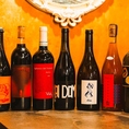 厳選された種類豊富なワイン。オーセンティックからナチュールワインまで多数取り揃えております。