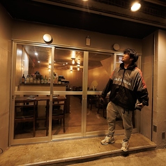 高円寺 ヤミイチの外観3