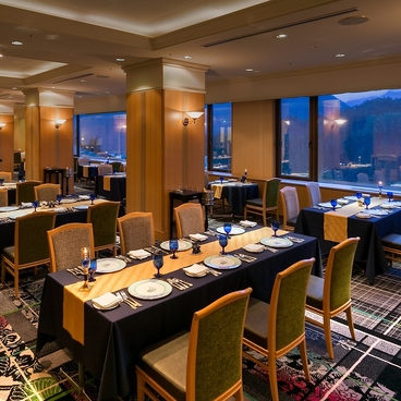 レストラン FONTANA NASPA ニューオータニの雰囲気1