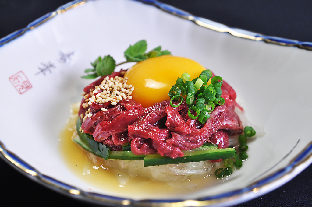 名物馬料理が堪能できるのは当店だけ！