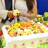 新郎新婦にとっておきのプレゼント！誰もが驚く≪特大ＷＤケーキ≫もあげちゃう♪最高の１日にしてください！