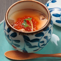 丁寧にひいた“出汁”