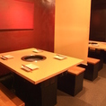 4名様用のテーブル席は2席ご用意