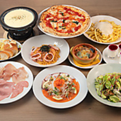 ディナーは雰囲気抜群のイタリアンバル！自慢のピザやパスタも楽しめるパーティープランを各種ご用意！の写真