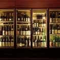 日本酒は、プラスマイナス０度設定の冷蔵庫で保管しております。