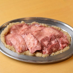 にんにく焼肉 プルシン 久茂地店の特集写真