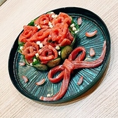 【当日予約も承ります】急な宴会・お食事も当店におまかせください。洗練された和の雰囲気に包まれて、本格和食に舌鼓。半個室も完備しておりますので、顔合わせといったプライベートなお席・接待や会食のようなビジネスシーンにもおすすめです。