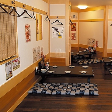 世界の山ちゃん 浅草橋店の雰囲気1