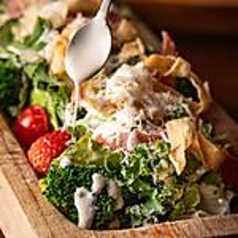 名物！季節野菜のNOJOサラダ