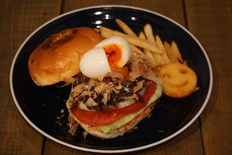 CRASS: The Story of CRASS ジョージ・バーガー CRASS :ジョージ・バーガー,萩原 麻理 | 河出書房新社