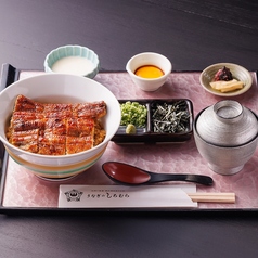 活うなぎ丼 上