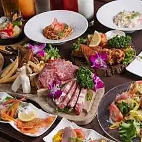 朝食ビュッフェやランチ、飲み放題付き宴会まで、様々なシーンでご利用いただけます◎