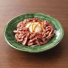 ローストビーフのユッケ仕立て