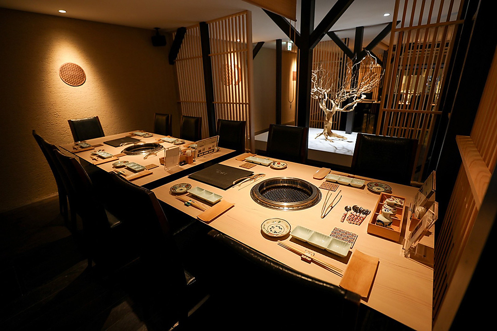高級感のある店内で大切な方と当店自慢の料理をお楽しみください♪