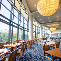 ブッフェレストラン ザ カフェの雰囲気1