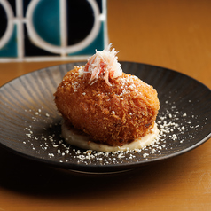 蟹身乗せ！カニクリームコロッケ