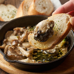 カキと木の子のアヒージョ