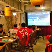 大型スクリーンでカープの試合がある日は、カープファンも集います♪