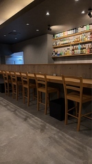 カウンター×5席