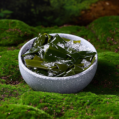 わかめの茎（半分）