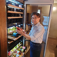 Sommelier：安達　芳則（Yoshinori Adachi）