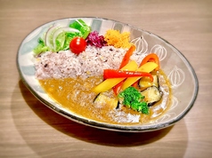 自家製ごろごろ野菜カレーサラダボックス付き