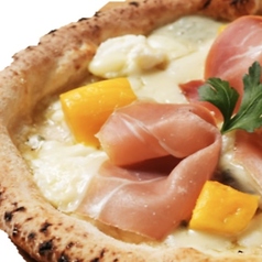 生ハムとマンゴーのピザ