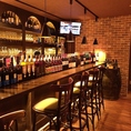 カウンターはBARスタイルで、バルの雰囲気でお一人様からお気軽にお使いいただけます。