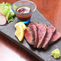 料理メニュー写真&nbsp;和牛タタキ