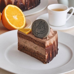 オオカミくんの ショコラオレンジショートケーキ