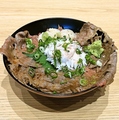 料理メニュー写真 肉海鮮丼