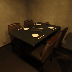 最大8人まで対応可能です。