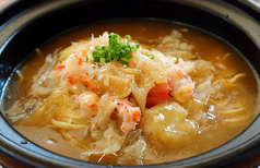 蟹肉入りふかひれ煮込み麺